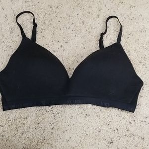 Victoria's Secret, t-shirt bra, black